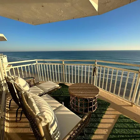 Beach Oasis 704 Lovely Daytona Ocean Front For 5 Sleeps Up To 12 Daytona Beach Exterior photo